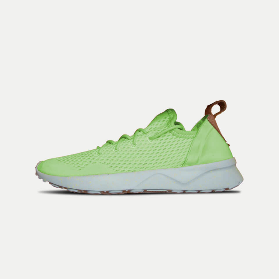 recycled-shoe-product-image-001